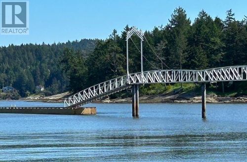 7-c1-134 Madrona Dr, Galiano Island, BC, V0N1P0 | Card Image