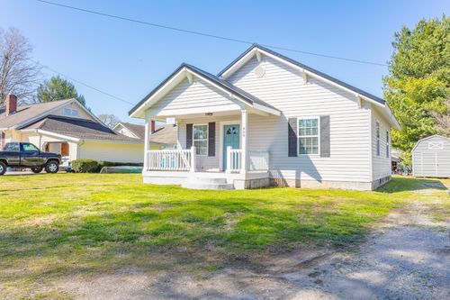 909 Stewart Ave, Chickamauga, GA, 30707-1553 | Card Image