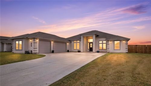 1849 Papa Mori Dr, Corpus Christi, TX, 78414-2497 | Card Image