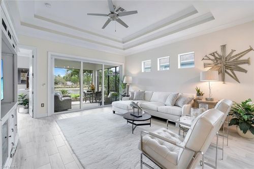 5831 Haiti Dr, NAPLES, FL, 34113-8823 | Card Image