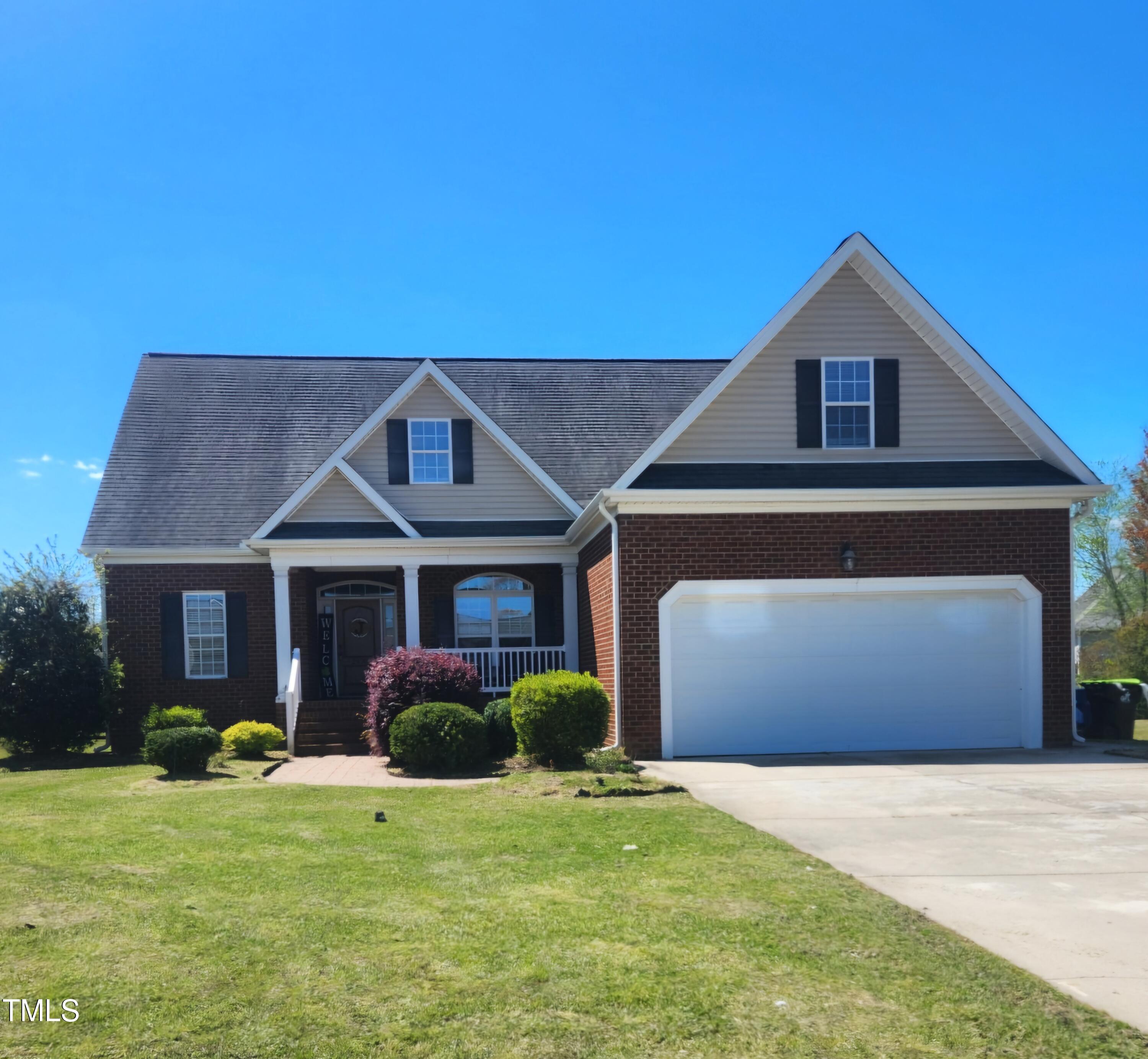 Lillington Ct, Winterville, NC 28590