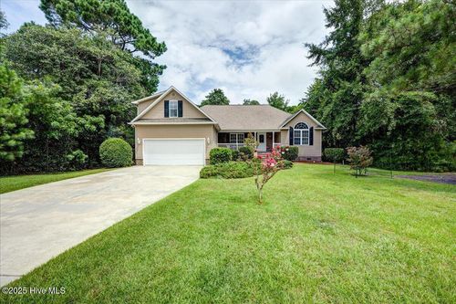 1704 Caracara Dr, New Bern, NC, 28560-6443 | Card Image