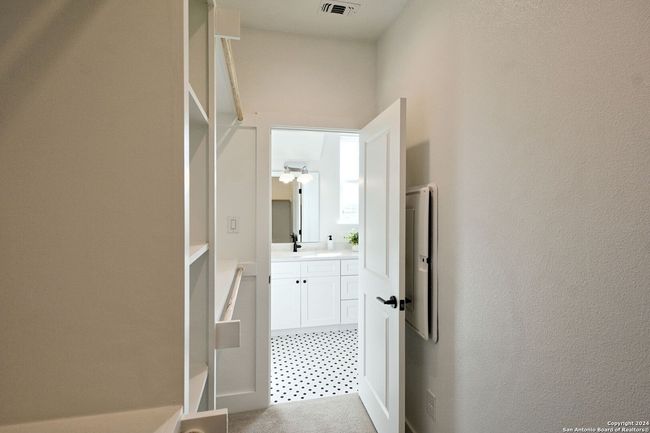 409 Constance Dr, House other with 3 bedrooms, 3 bathrooms and null parking in New Braunfels TX | Image 18