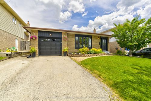 2379 Duncaster Dr, Burlington, ON, L7P3V9 | Card Image