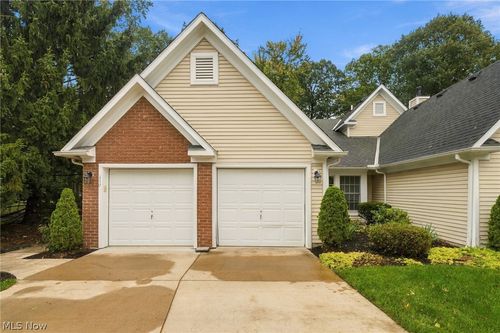 110-31825 Bayview Drive, Avon Lake, OH, 44012 | Card Image