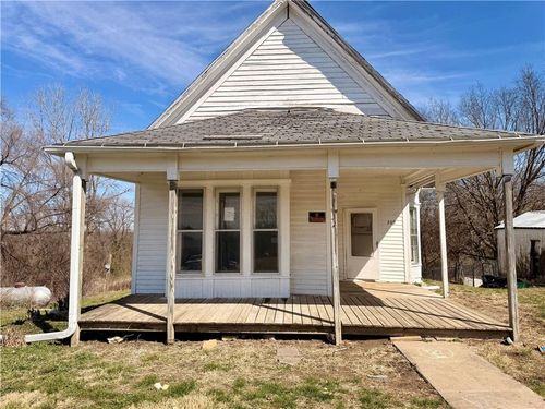309 N Polk St, Maysville, MO, 64469-9088 | Card Image