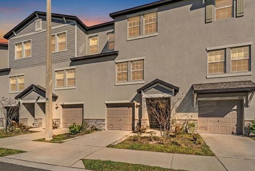 4607 Tuscan Loon Dr, Tampa, FL, 33619-0805 | Card Image
