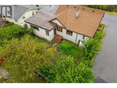 633 Fraserview St, House other with 2 bedrooms, 1 bathrooms and null parking in Lillooet BC | Image 3