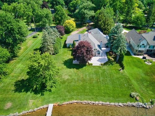 2020 Lake Angelus Shrs, Lake Angelus, MI, 48326-1040 | Card Image