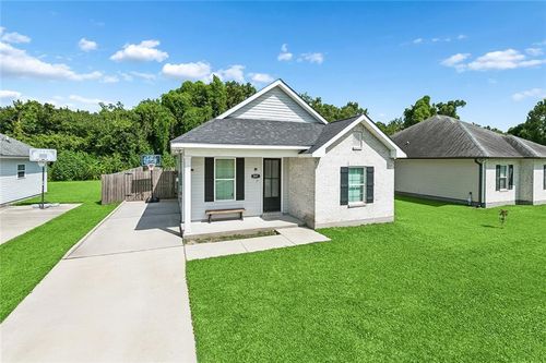 3009 Munster Blvd, Meraux, LA, 70075-2012 | Card Image