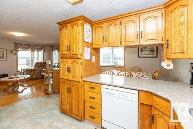 240048 Township Road 630, House other with 6 bedrooms, 4 bathrooms and null parking in Rochester AB | Image 21