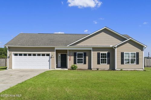 123 Cherry Grove Dr, Richlands, NC, 28574-5360 | Card Image