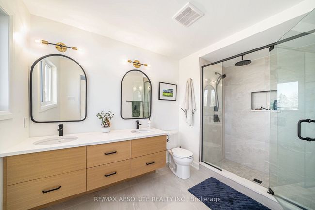 A - 10 Cockburn St, House attached with 3 bedrooms, 4 bathrooms and 4 parking in Richmond ON | Image 16