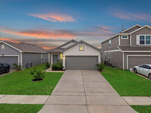 17866 Plow Horse Ln, Hockley, TX, 77447-2254 | Card Image