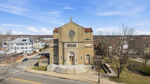 51 Duncan, New Bedford, MA, 02745 | Card Image