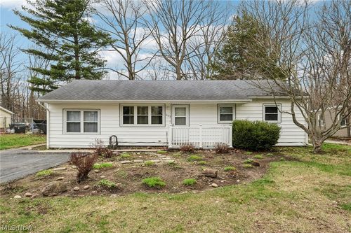 3123 Spencer Dr, Geneva, OH, 44041-9280 | Card Image