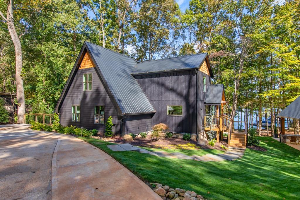 Rue Cezzan , Lavonia, GA 30553