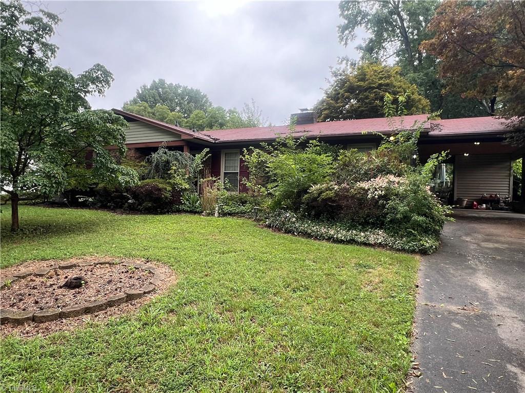 Norwich Rd, Winston Salem, NC 27127