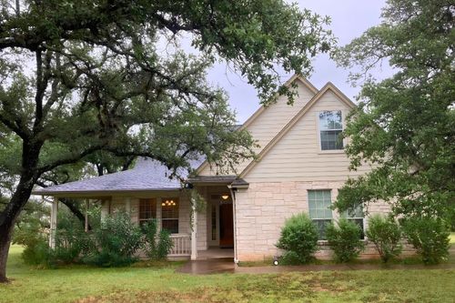 117 Keswick Dr, Spicewood, TX, 78669-3168 | Card Image