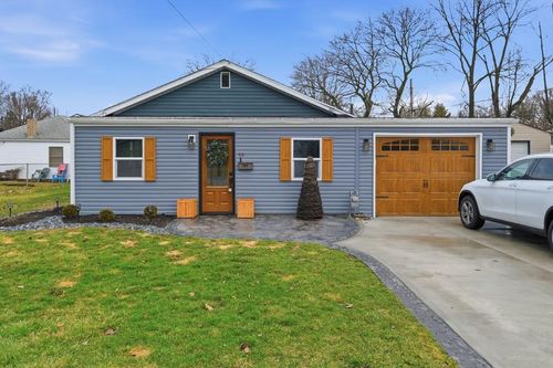 99 E Whitney Ave, Shelby, OH, 44875-1348 | Card Image