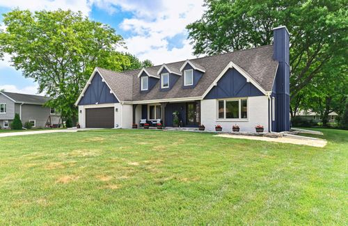 W205S10388 Cindy Ct, Muskego, WI, 53150-9589 | Card Image