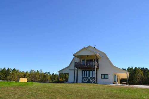 1433 Piney Mountain Rd, Appomattox, VA, 24522-8958 | Card Image