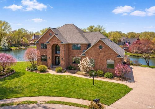 2177 Ledgewood Dr, Newburgh, IN, 47630-8057 | Card Image