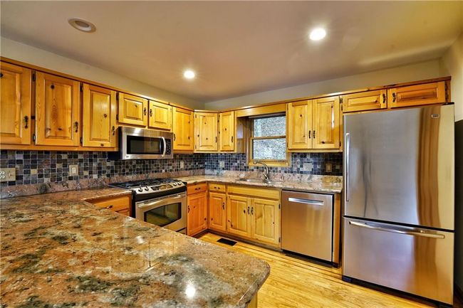 127 Columbine Dr, House other with 3 bedrooms, 3 bathrooms and 4 parking in Big Canoe GA | Image 19