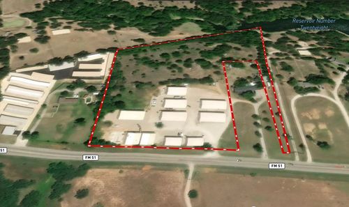 2399 N Fm 51, Weatherford, TX, 76085-6808 | Card Image