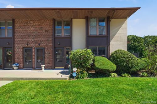 11-11 Juniper Court, Brookhaven, NY, 11784 | Card Image