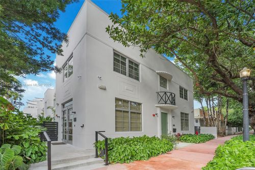 310 Meridian Ave, MIAMI BEACH, FL, 33139 | Card Image