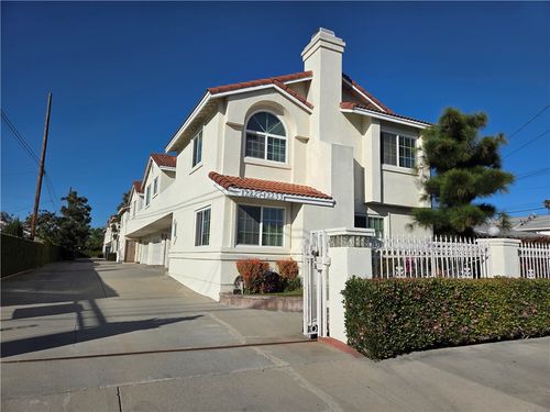 12227 Cheshire St, Norwalk, CA, 90650-6687 | Card Image