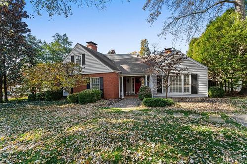 37 Highgate Rd, Olivette, MO, 63132-4308 | Card Image