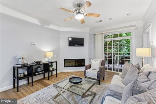 2103-7880 Rolling Woods Ct, SPRINGFIELD, VA, 22152-3616 | Card Image