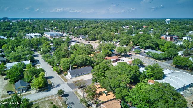 1120 S 3 Rd St, House other with 2 bedrooms, 1 bathrooms and null parking in Wilmington NC | Image 52