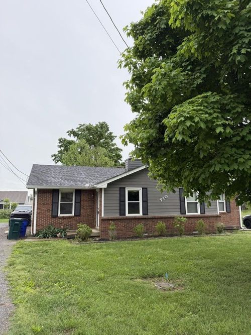 710 Calista Rd, White House, TN, 37188-9161 | Card Image