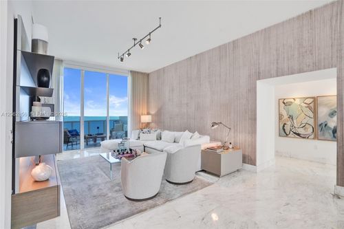 3406-16001 Collins Ave, Sunny Isles Beach, FL, 33160-5511 | Card Image