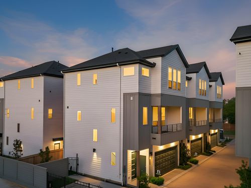 4842 Pinemont Dr, Houston, TX, 77092-3530 | Card Image