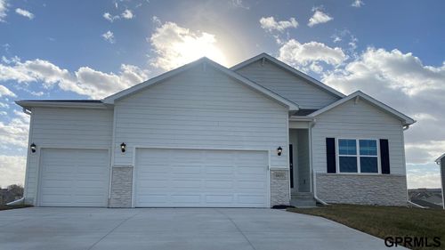 6223 Harvest Dr, Papillion, NE, 68157-2361 | Card Image