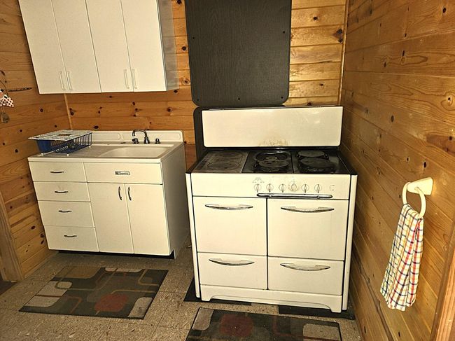 0 Forest Route 7 N42, House other with 1 bedrooms, 1 bathrooms and null parking in West Point CA | Image 14