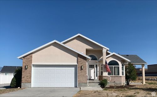28 Meadowlark Cir, Grantsville, UT, 84029-9002 | Card Image