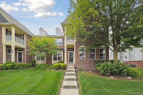 51114 Sleepy Hollow Ln, Canton, MI, 48188-3434 | Card Image