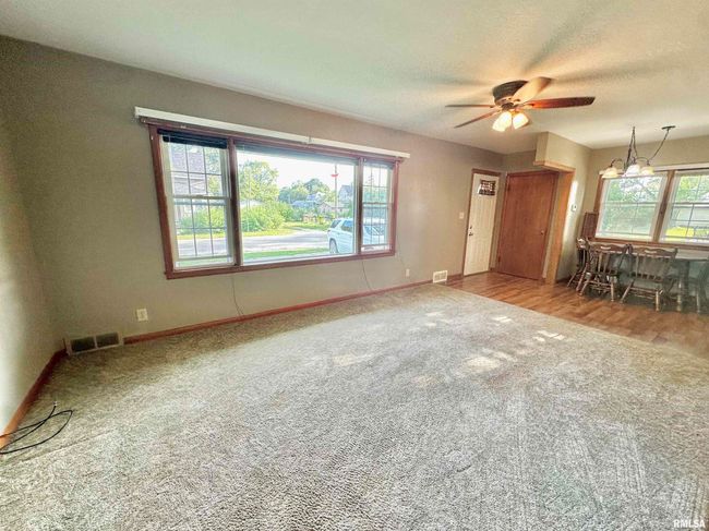 202 W South St, House other with 2 bedrooms, 1 bathrooms and null parking in Abingdon IL | Image 10
