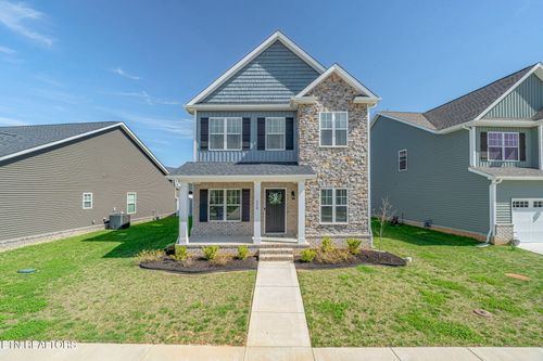 114 Songberry St, Oak Ridge, TN, 37830-3047 | Card Image