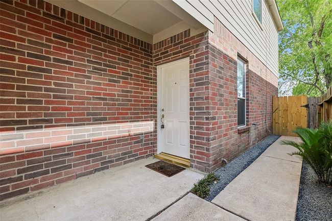 Private entry | Image 8
