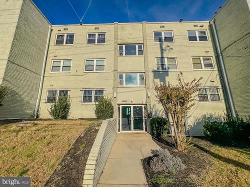 201-4810 Quarles St Ne, WASHINGTON, DC, 20019-3959 | Card Image