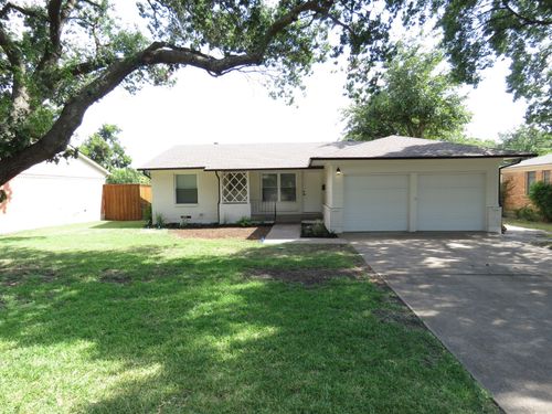 413 Marilu St, Richardson, TX, 75080-4533 | Card Image