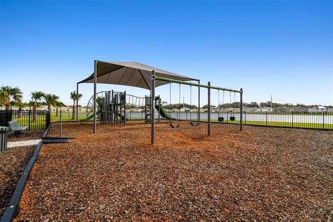 8027 Broad Pointe Dr, House other with 3 bedrooms, 2 bathrooms and null parking in Zephyrhills FL | Image 32