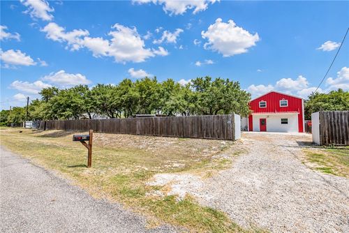 1312 N Verne St, Rockport, TX, 78382-5624 | Card Image