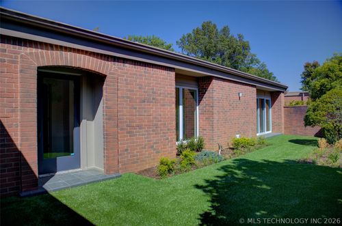 5-c-2-2427 E 72nd Street, Tulsa, OK, 74136 | Card Image